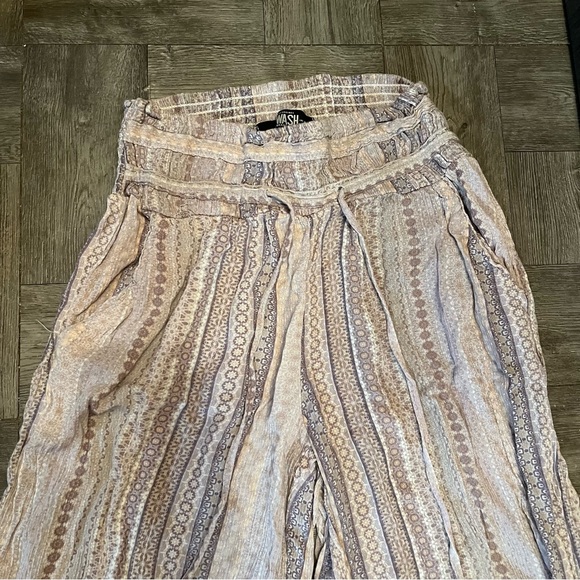 Flowy pants - Picture 2 of 3